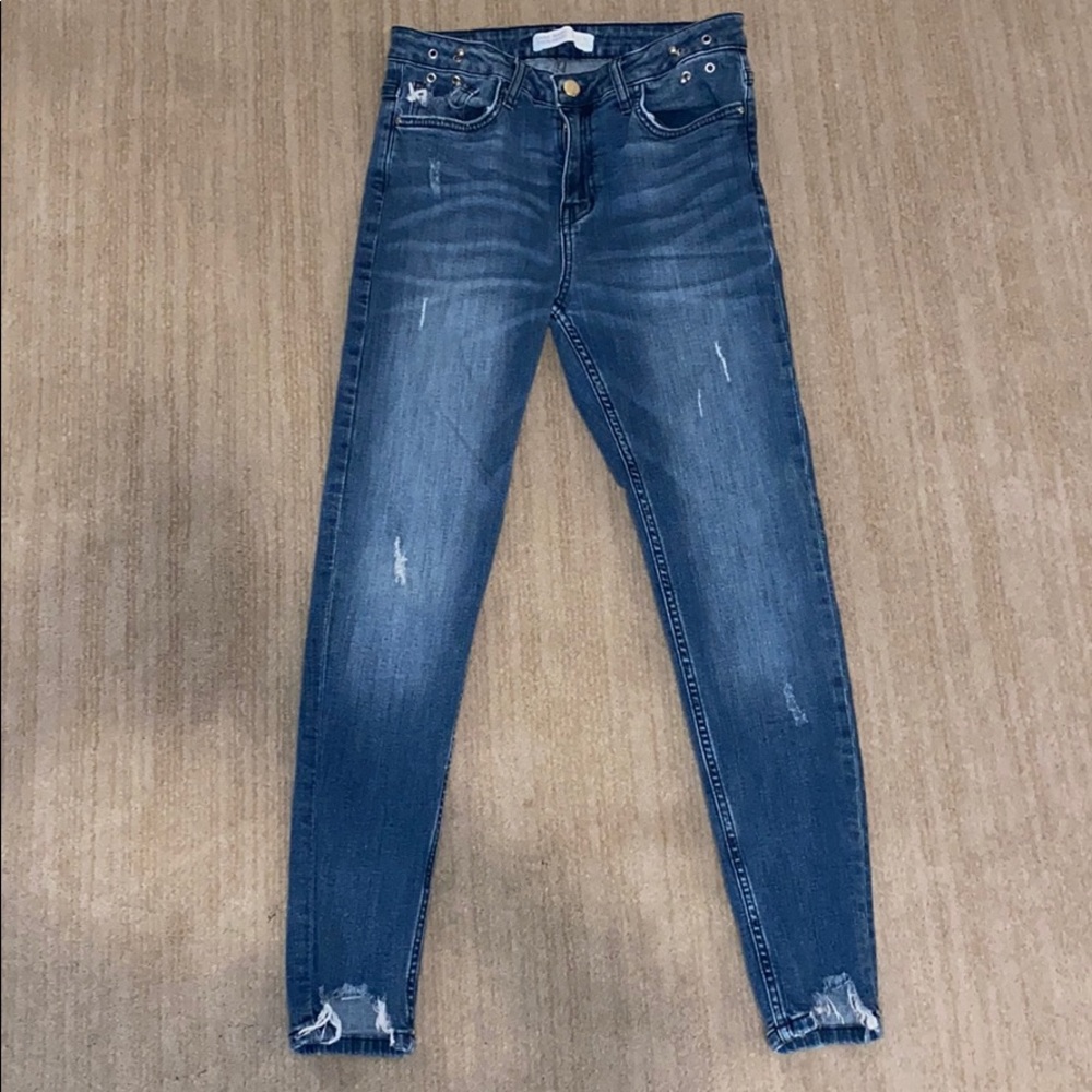 Zara stretchy distressed jeans